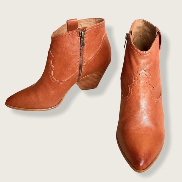 Frye Reina Genuine Cognac Leather Pull On Everyday Casual Wood Heel Ankle Bootie - Picture 5 of 14